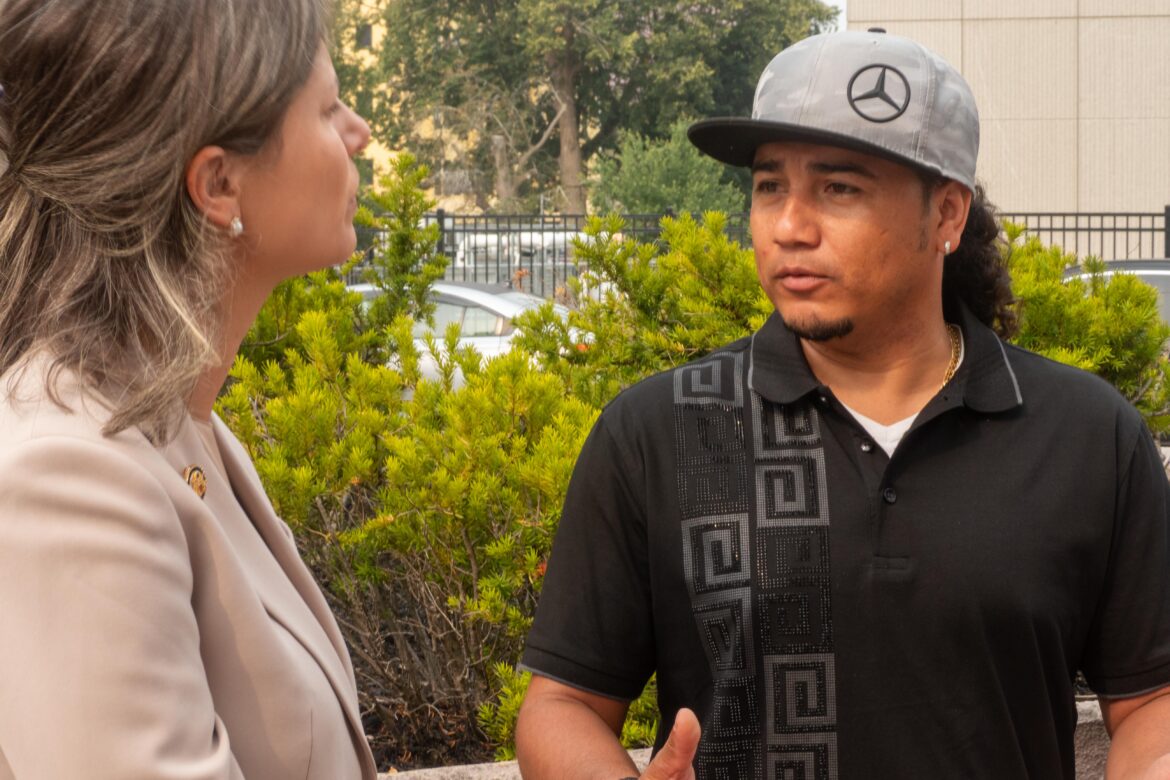Goodlander Gets an Earful from Honduran Immigrant